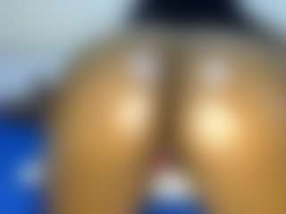 Judy-The-Booty's Live Sex Cam Show