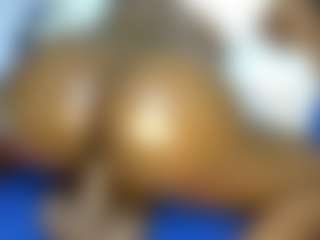 Judy-The-Booty's Live Sex Cam Show