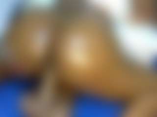 Live cam show with Judy-The-Booty - Blowjob on Fling VIP Chat