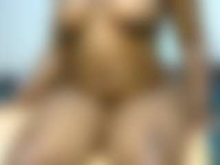 Judy-The-Booty's Live Sex Cam Show