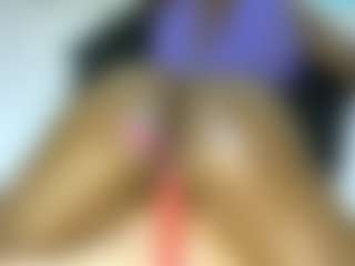 Judy-The-Booty's Live Sex Cam Show
