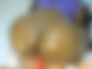Judy-The-Booty's Live Sex Cam Show
