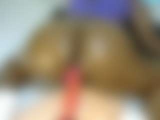 Judy-The-Booty's Live Sex Cam Show