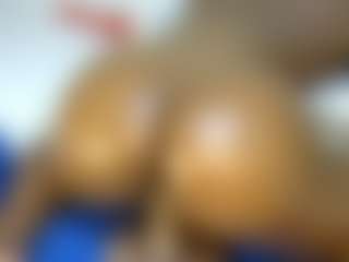 Judy-The-Booty's Live Sex Cam Show