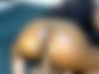 Judy-The-Booty's Live Sex Cam Show