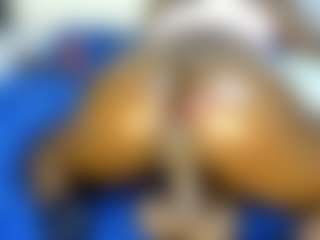 Judy-The-Booty's Live Sex Cam Show