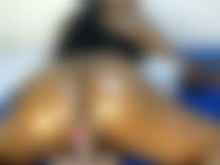 Judy-The-Booty's Live Sex Cam Show