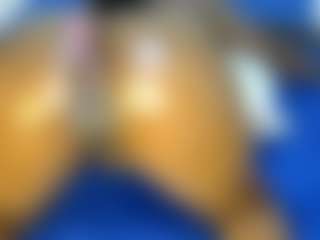 Judy-The-Booty's Live Sex Cam Show