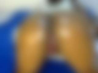 Judy-The-Booty's Live Sex Cam Show