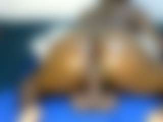 Judy-The-Booty's Live Sex Cam Show