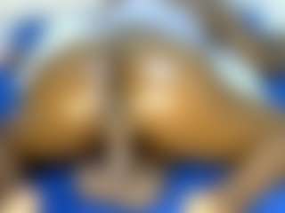Judy-The-Booty's Live Sex Cam Show
