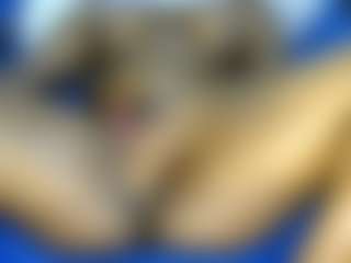 Judy-The-Booty's Live Sex Cam Show