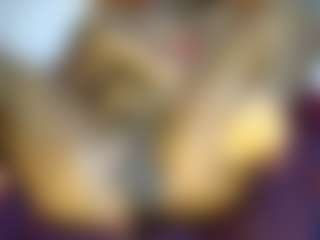 Judy-The-Booty's Live Sex Cam Show
