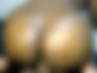 Judy-The-Booty's Live Sex Cam Show