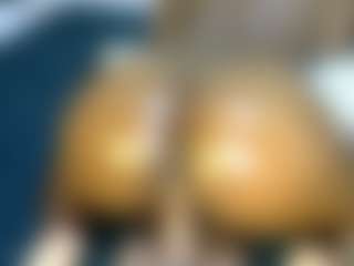 Judy-The-Booty's Live Sex Cam Show