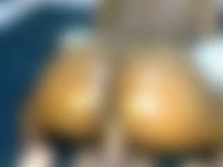 Judy-The-Booty's Live Sex Cam Show