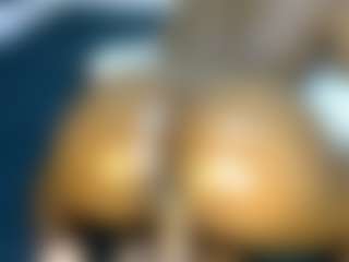 Judy-The-Booty's Live Sex Cam Show