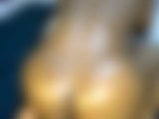 Judy-The-Booty's Live Sex Cam Show