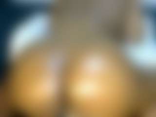 Judy-The-Booty's Live Sex Cam Show