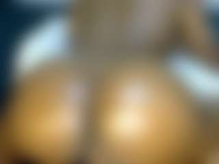 Live-camshow met Judy-The-Booty - Anal Toys op Camsoda