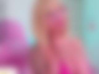 KaoriAnya1's Live Sex Cam Show