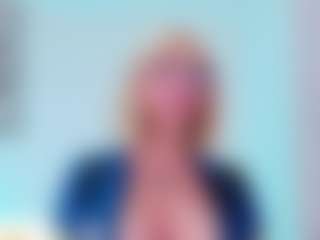 KaoriAnya1's Live Sex Cam Show