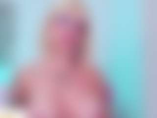 KaoriAnya1's Live Sex Cam Show