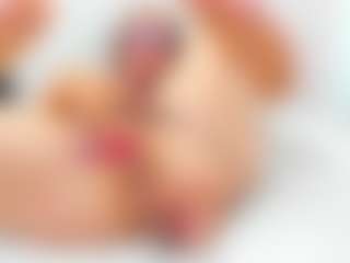 Maddy-Cartter MILF webcam performer live streaming