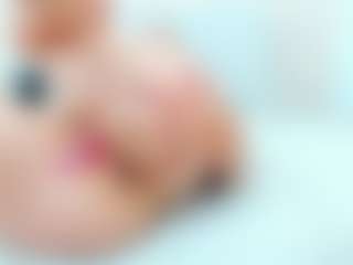 Maddy-Cartter MILF webcam performer live streaming