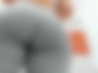 Live cam show with Maddy-Cartter - Blonde Hair MILF on Gym Cam Girls