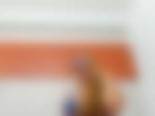 Live cam show with Maddy-Cartter - Blonde Hair MILF on Cam Slut