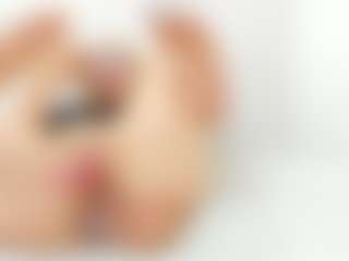 Maddy-Cartter MILF webcam performer live streaming
