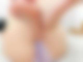 Live cam show with Maddy-Cartter - Fingering MILF on Dolls Live