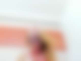 Live cam show with Maddy-Cartter - Blonde Hair Middle Aged on Camiplay Live