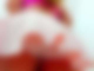 Maddy-Cartter MILF webcam performer live streaming