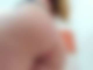 Live cam show with Maddy-Cartter - Fingering MILF on Mixed Magazine Live