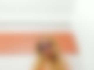 Live cam show with Maddy-Cartter - Spank Mature on nudelive.tv