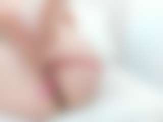 Live cam show with Maddy-Cartter - Blonde Hair MILF on PervPlay.com