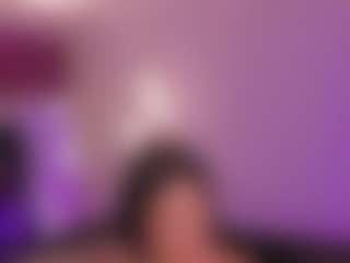 Live cam show with CelestePalmer - Average on crypto-cams