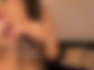 Live cam show with CelestePalmer - Small Tits on MyBangCams