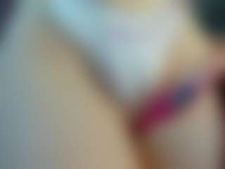 Show de cam en direct avec Emily - Young Adult sur Camsoda