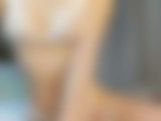 Live cam show with Emily - Spanking on studioflirtlive.com
