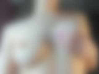 Live cam show with Emily - Brown Hair on Latina Girls