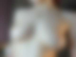 Live cam show with Emily - Public on Latina Girls