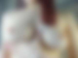 Live cam show with Emily - Amateur on Mixed Magazine Live