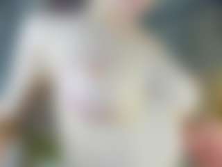 Live cam show with Emily - Public on CamwithHer
