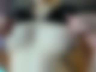Live cam show with Emily - Striptease on Hubzter Live