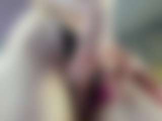Show live cam dengan Emily - Striptease di Camsoda