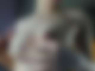 Live cam show with Emily - Natural on PervPlay.com
