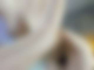Live cam show with Emily - Brown Hair on Porn Luv
